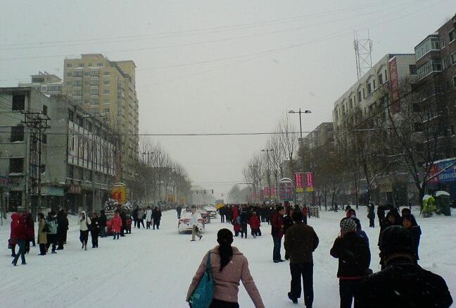 石家莊下雪啦，明天上班你知道注意什么嗎？